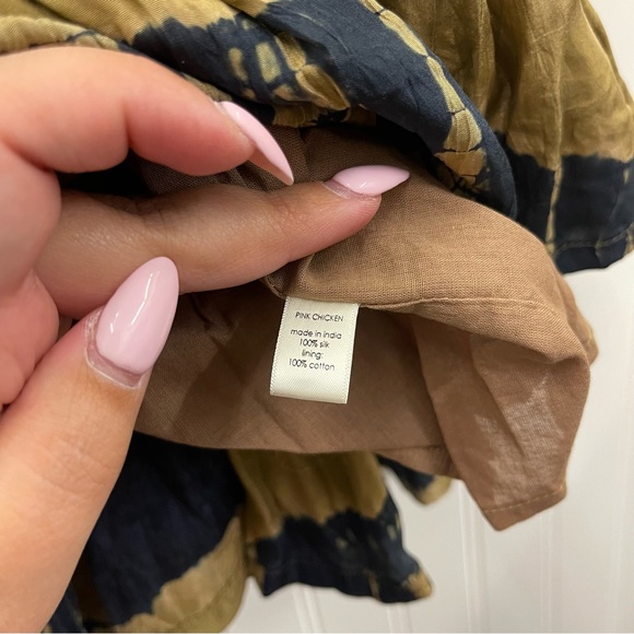 NWT Pink Chicken Penelope Tiered Dress in Navy & Gold Tie Dye Sz 4 - Picture 7 of 7